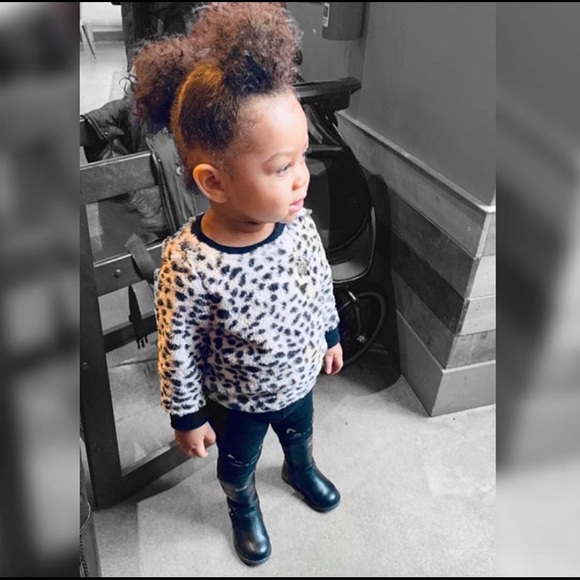 Juicy Outfit - Picture 2 of 4